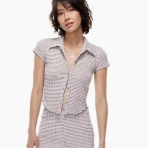 Aritzia Wilfred stretchy gingham button up blouse